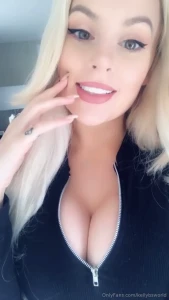 Kelly [ yourbombshellkel ] Onlyfans leaked video 10371828 on Hotleaks.tv