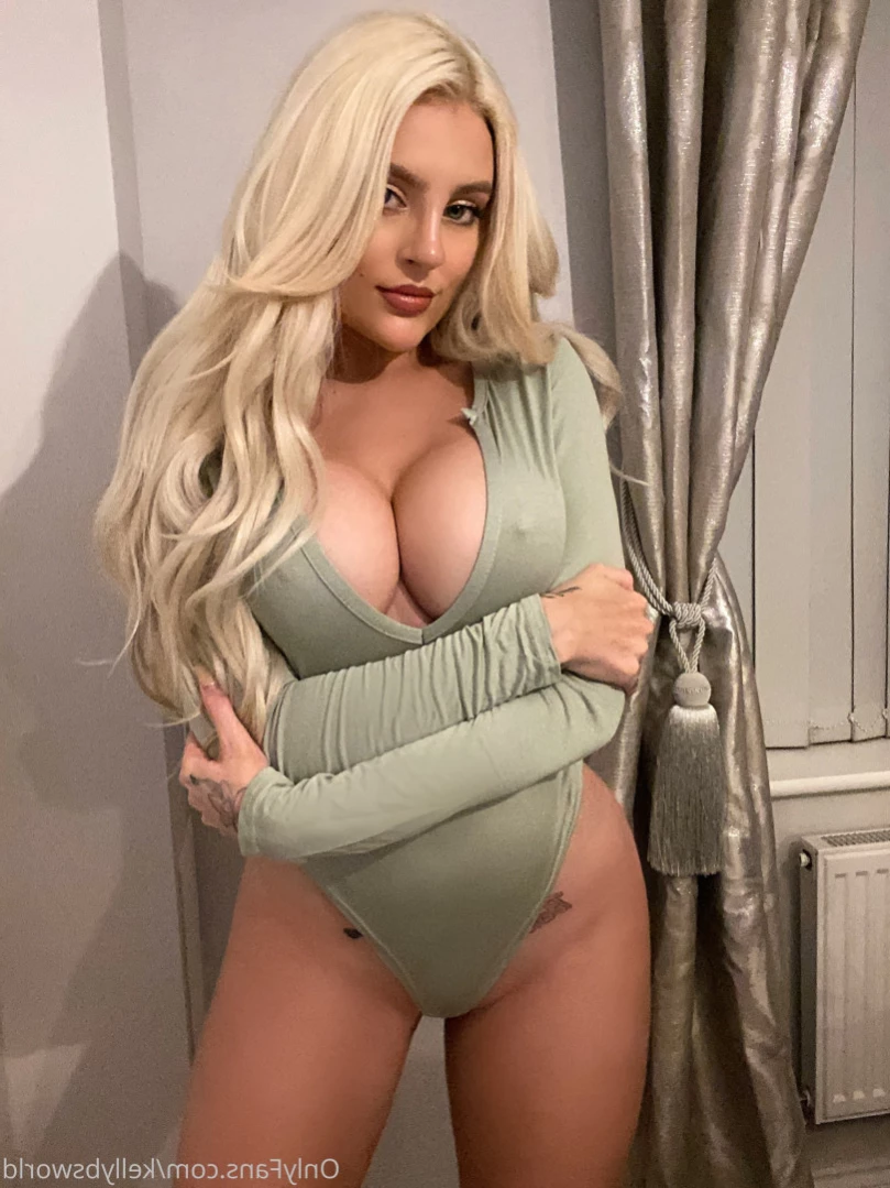 Kelly [ yourbombshellkel ] Onlyfans leaked photo 13162782 on Hotleaks.tv