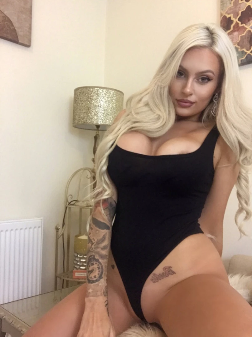 Kelly [ yourbombshellkel ] Onlyfans leaked photo 14268864 on Hotleaks.tv
