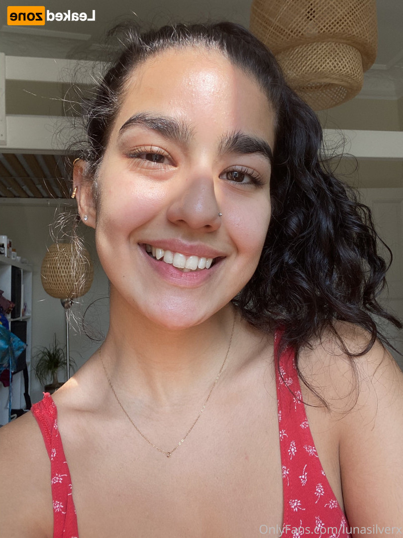 Luna [ lunasilverx ] Onlyfans leaked photo 16533105 on Hotleaks.tv