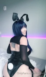 10370899
