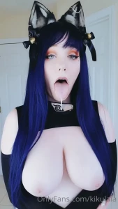 10370906