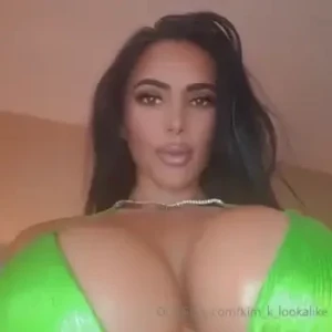 10370756