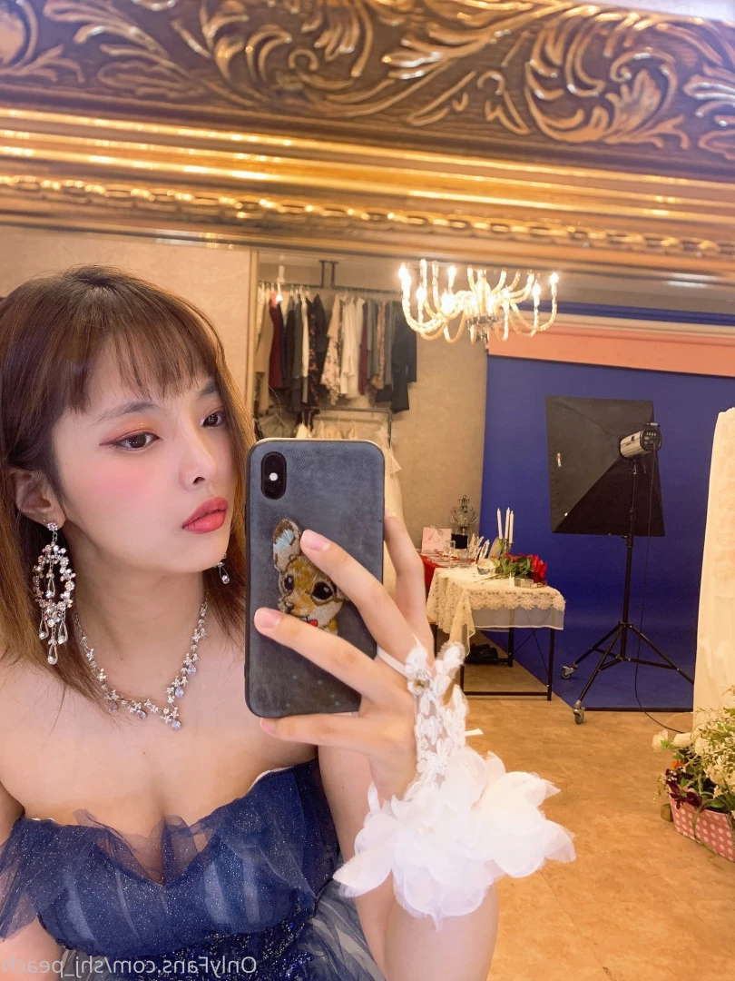 김민아 [ kim_mina ] Onlyfans leaked photo 8539693 on Hotleaks.tv