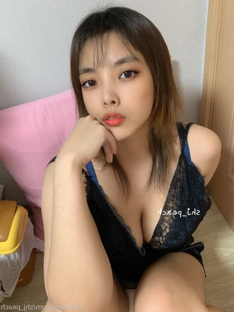 김민아 [ kim_mina ] Onlyfans leaked photo 8541604 on Hotleaks.tv