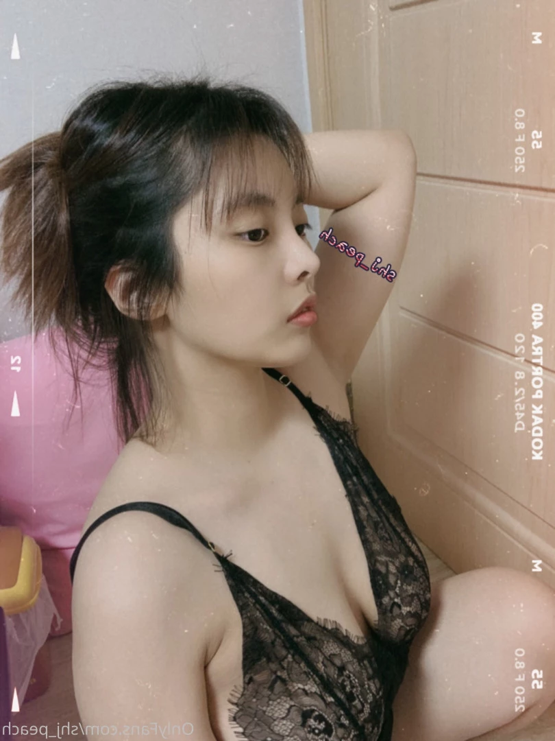 김민아 [ kim_mina ] Onlyfans leaked photo 8542341 on Hotleaks.tv