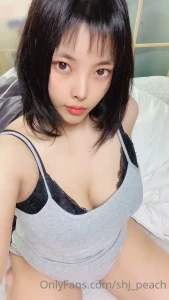 10370750