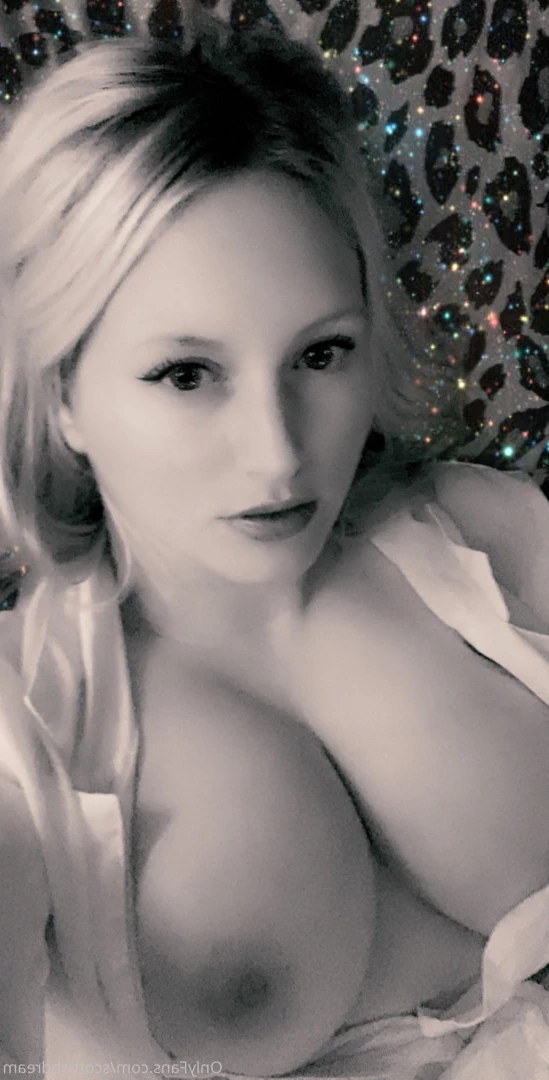kinkerbells1 Onlyfans leaked photo 8548893 on Hotleaks.tv