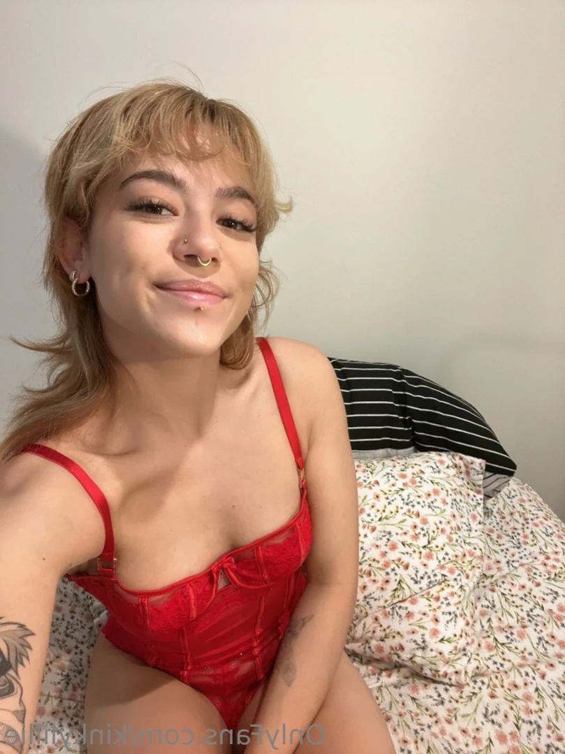 Lillie [ kinkylillie ] Onlyfans leaked photo 10883351 on Hotleaks.tv