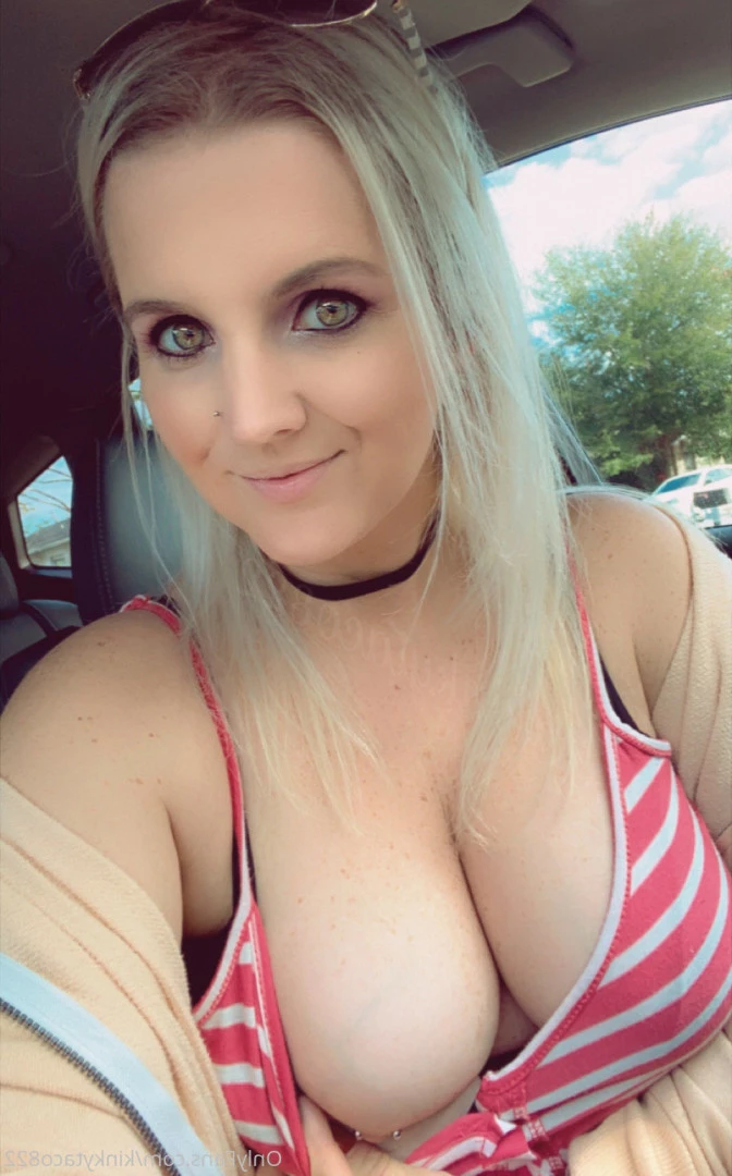 Karly [ kinkytaco822 ] Onlyfans leaked photo 10163478 on Hotleaks.tv