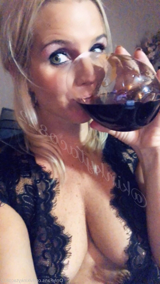 Karly [ kinkytaco822 ] Onlyfans leaked photo 10165233 on Hotleaks.tv