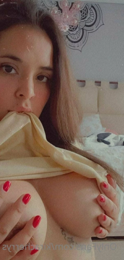 Kira Cherrys [ kiracherrys ] Onlyfans leaked photo 14040690 on Hotleaks.tv