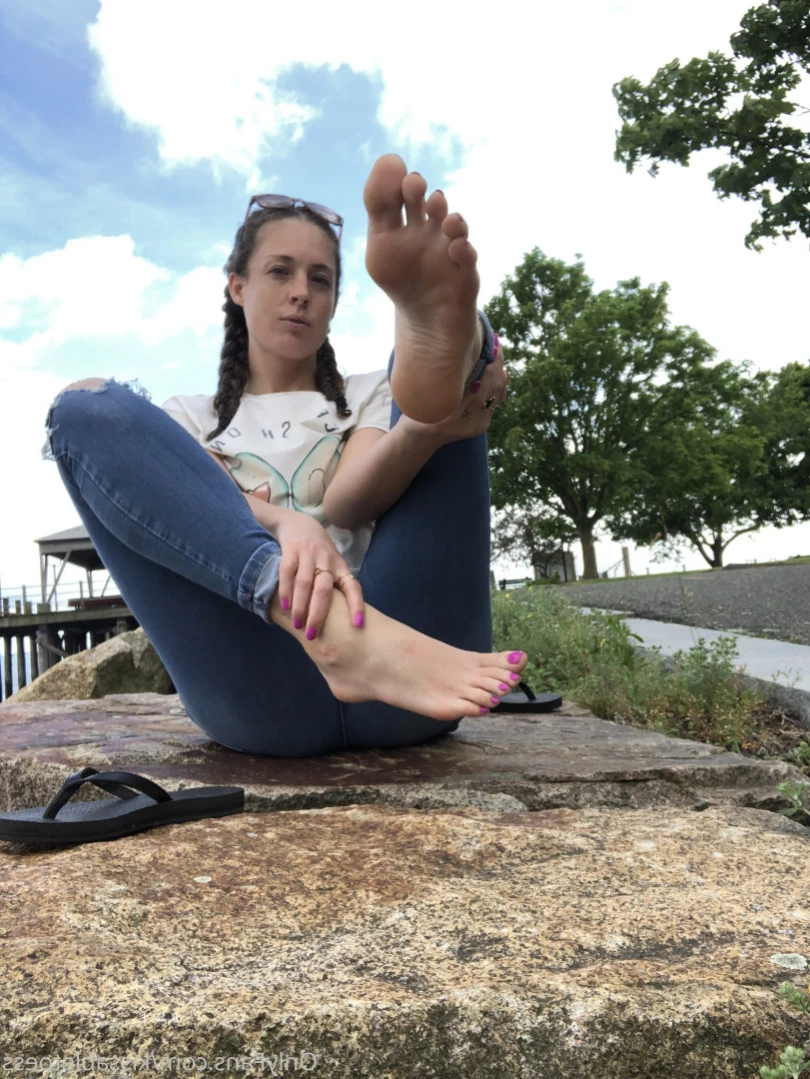 Kissable Toes [ kissabletoess ] Onlyfans leaked photo 11505647 on Hotleaks.tv