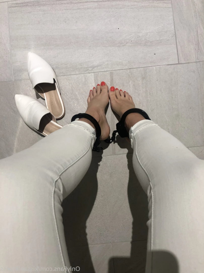 Kissable Toes [ kissabletoess ] Onlyfans leaked photo 11517487 on Hotleaks.tv