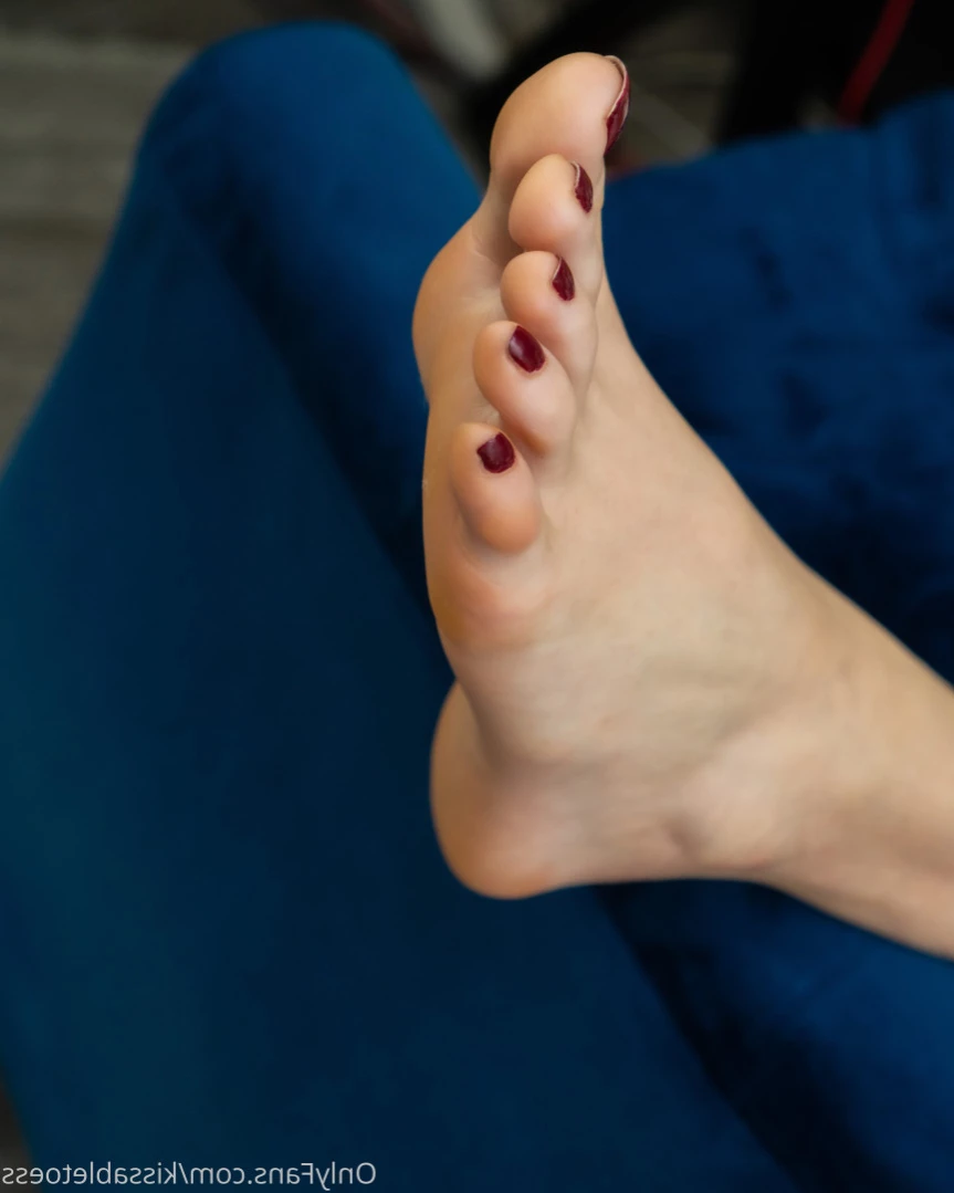 Kissable Toes [ kissabletoess ] Onlyfans leaked photo 11520624 on Hotleaks.tv
