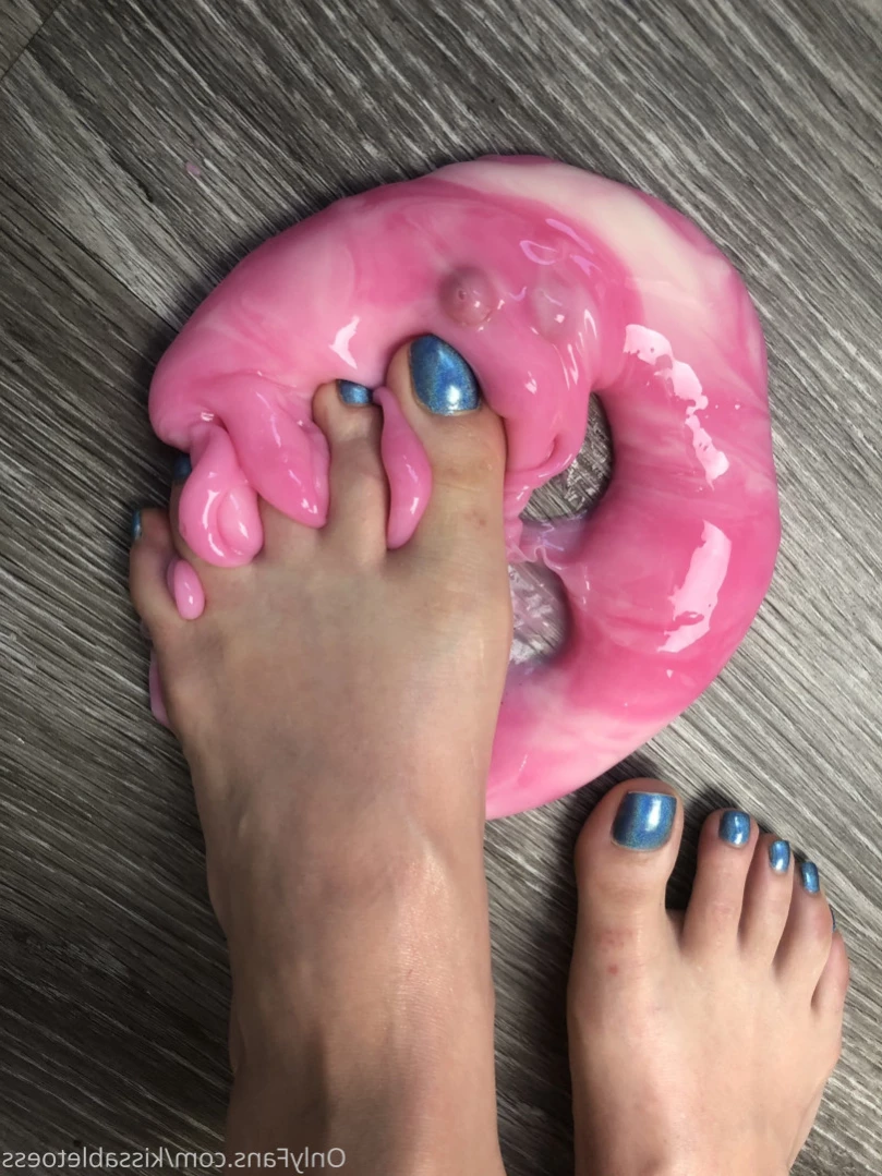 Kissable Toes [ kissabletoess ] Onlyfans leaked photo 11521191 on Hotleaks.tv