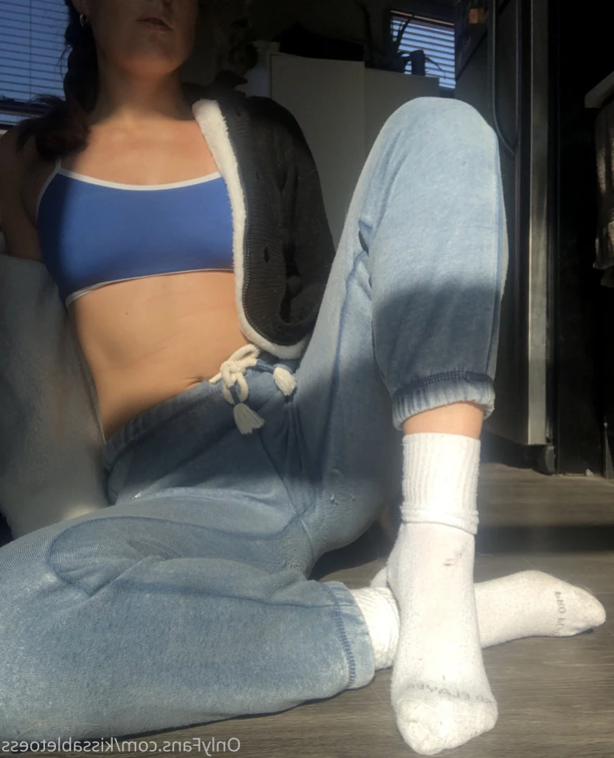 Kissable Toes [ kissabletoess ] Onlyfans leaked photo 11521606 on Hotleaks.tv
