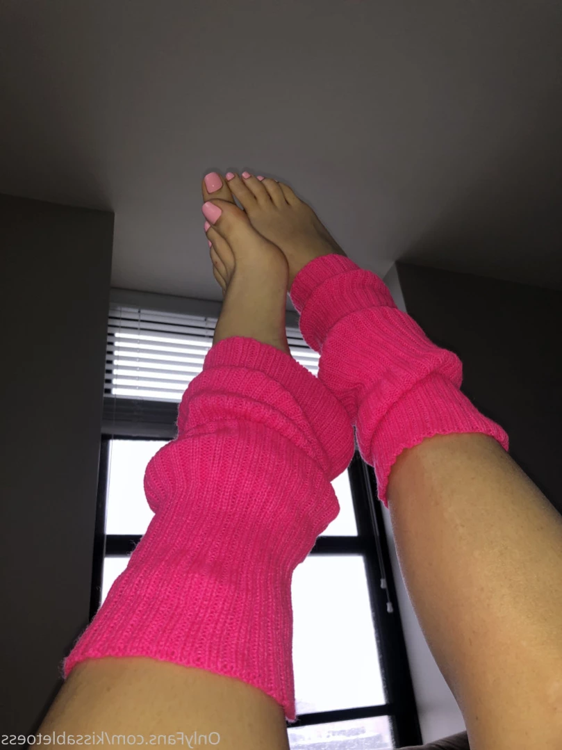 Kissable Toes [ kissabletoess ] Onlyfans leaked photo 11522208 on Hotleaks.tv