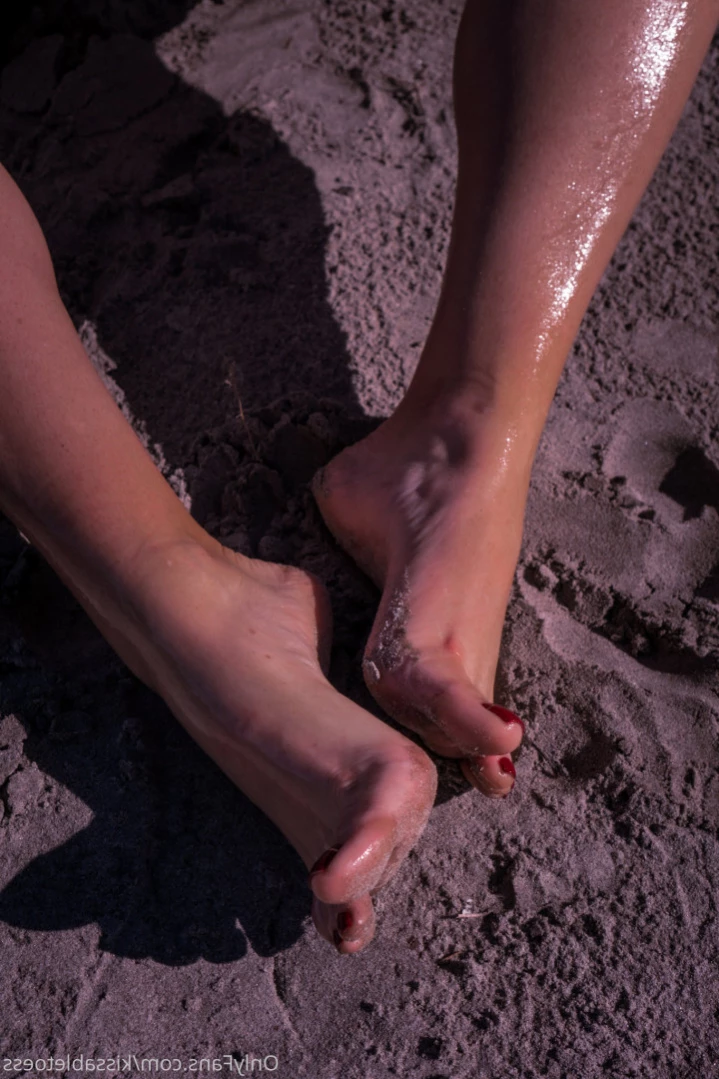 Kissable Toes [ kissabletoess ] Onlyfans leaked photo 13380726 on Hotleaks.tv
