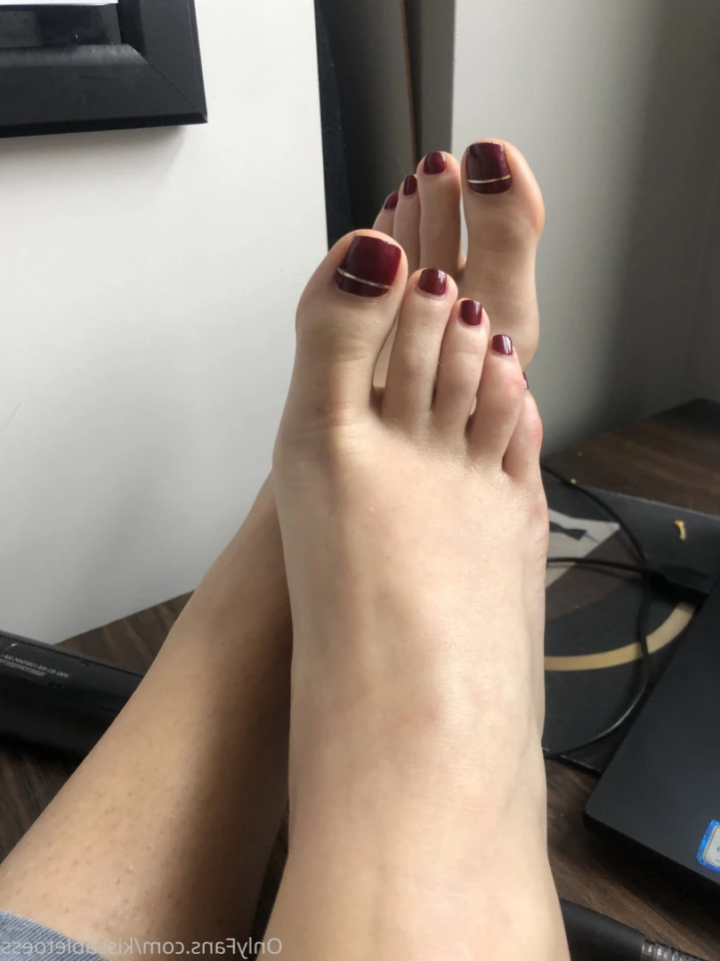 Kissable Toes [ kissabletoess ] Onlyfans leaked photo 13385548 on Hotleaks.tv