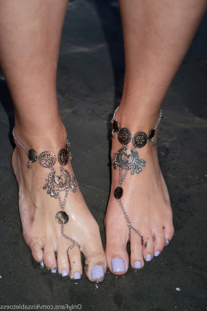 Kissable Toes [ kissabletoess ] Onlyfans leaked photo 13534135 on Hotleaks.tv