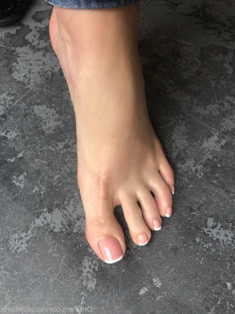 Kissable Toes [ kissabletoess ] Onlyfans leaked photo 14475919 on Hotleaks.tv