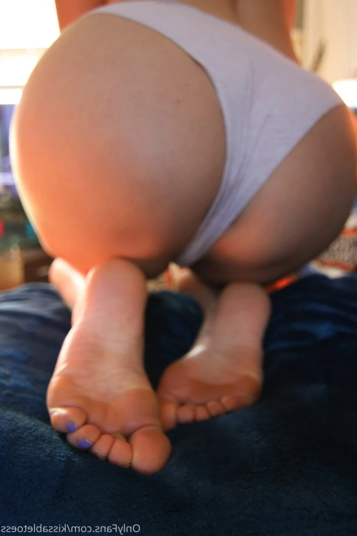 Kissable Toes [ kissabletoess ] Onlyfans leaked photo 14716411 on Hotleaks.tv