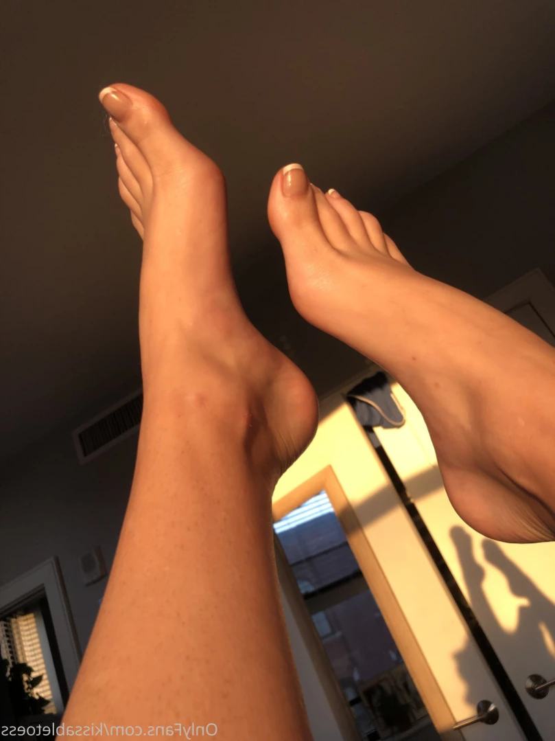 Kissable Toes [ kissabletoess ] Onlyfans leaked photo 14730209 on Hotleaks.tv