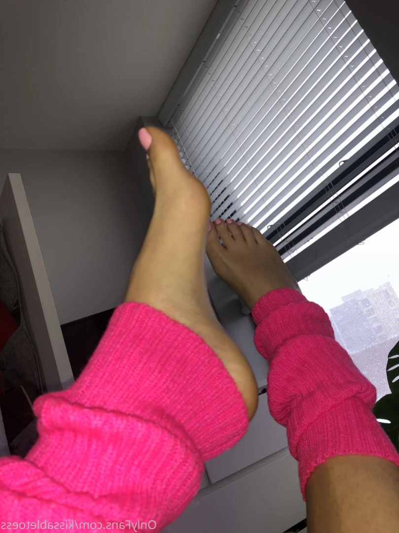Kissable Toes [ kissabletoess ] Onlyfans leaked photo 15097030 on Hotleaks.tv