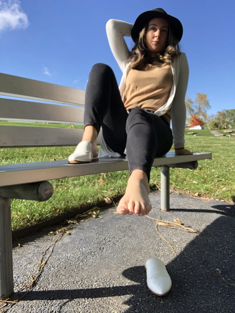 Kissable Toes [ kissabletoess ] Onlyfans leaked photo 15773095 on Hotleaks.tv