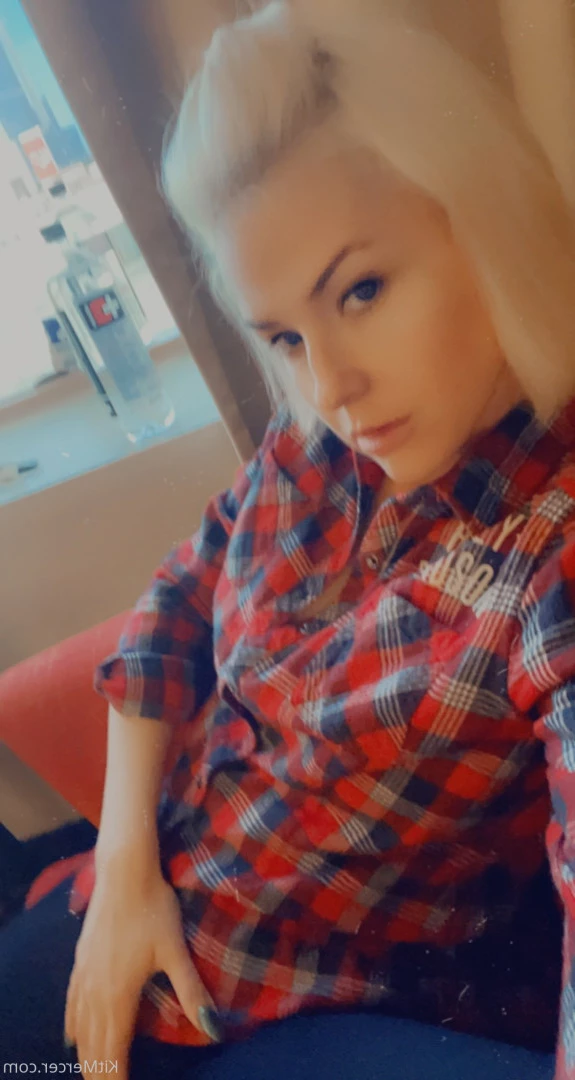 kit [ kitmercer ] Onlyfans leaked photo 8658182 on Hotleaks.tv