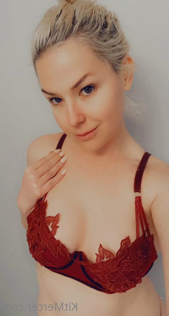 kit [ kitmercer ] Onlyfans leaked photo 8662455 on Hotleaks.tv