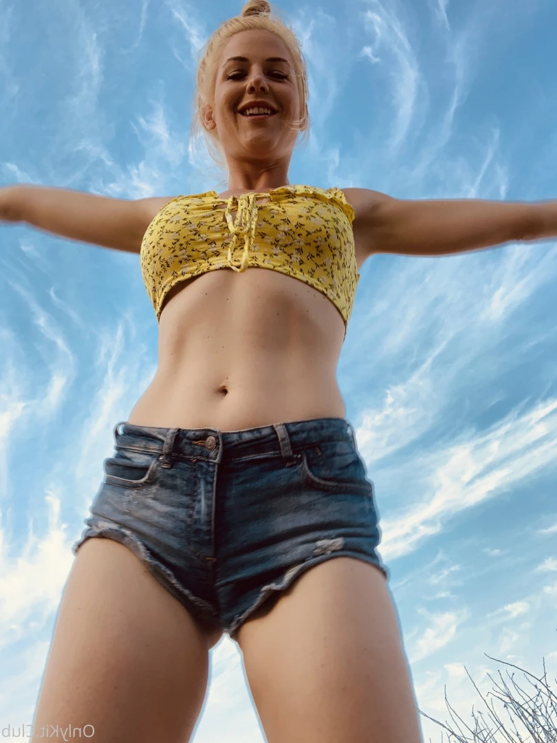 kit [ kitmercer ] Onlyfans leaked photo 8662481 on Hotleaks.tv
