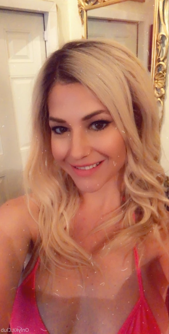 kit [ kitmercer ] Onlyfans leaked photo 8664289 on Hotleaks.tv