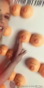 kit [ kitmercer ] Onlyfans leaked video 10369822 on Hotleaks.tv