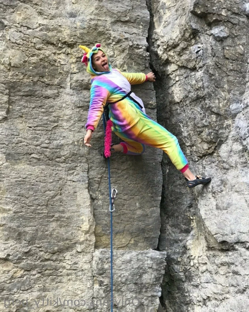 Kitty Berg 🏔1st nude climber [ kitty_berg ] Onlyfans leaked photo 11526771 on Hotleaks.tv