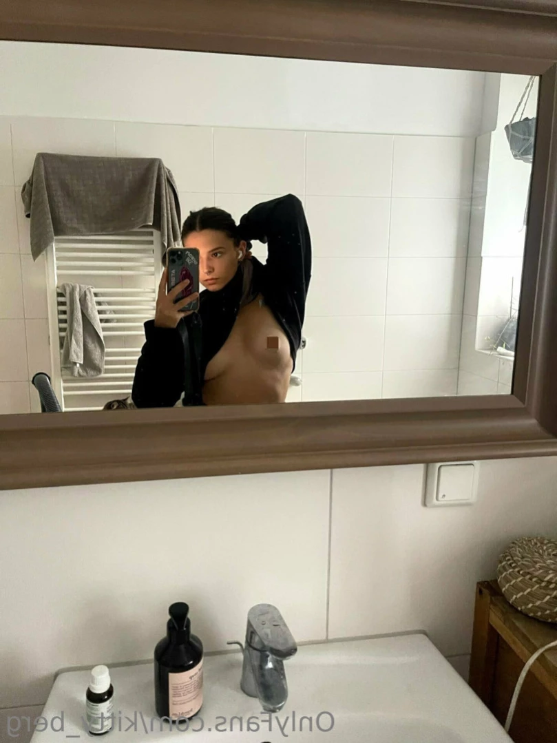 Kitty Berg 🏔1st nude climber [ kitty_berg ] Onlyfans leaked photo 11526938 on Hotleaks.tv