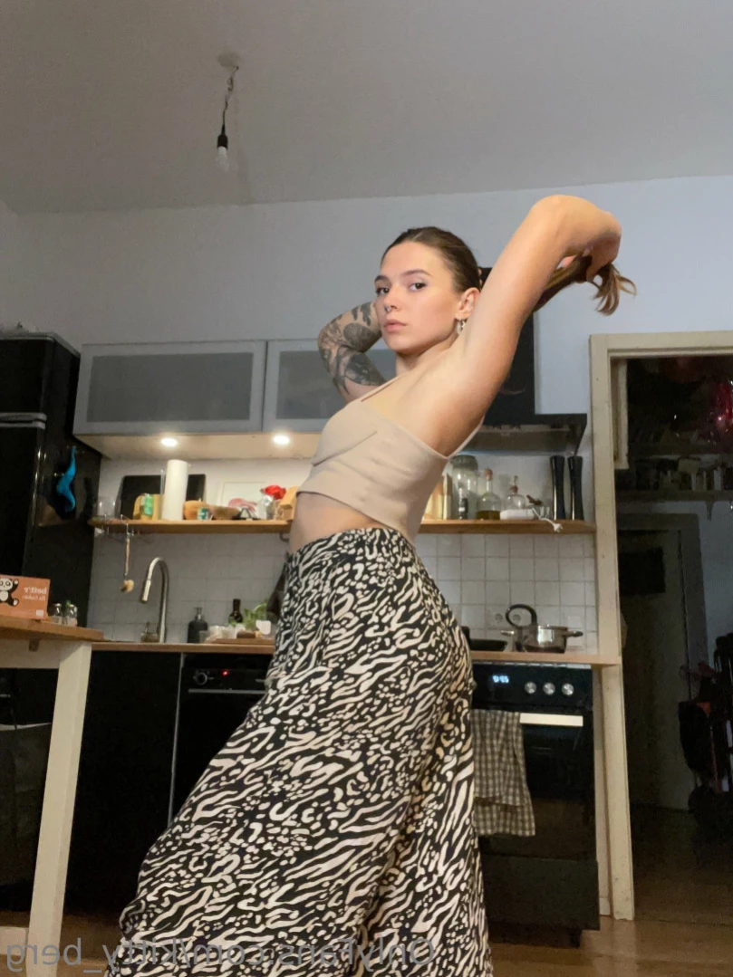 Kitty Berg 🏔1st nude climber [ kitty_berg ] Onlyfans leaked photo 11527277 on Hotleaks.tv