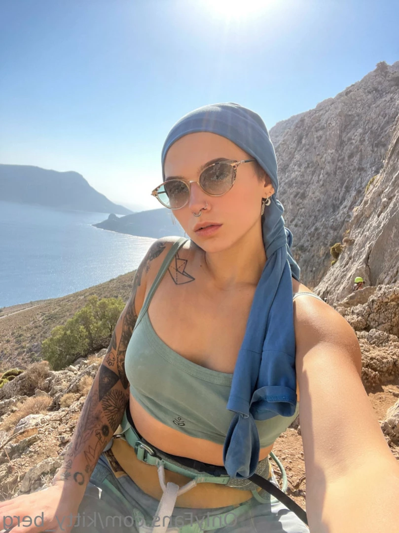 Kitty Berg 🏔1st nude climber [ kitty_berg ] Onlyfans leaked photo 11527671 on Hotleaks.tv