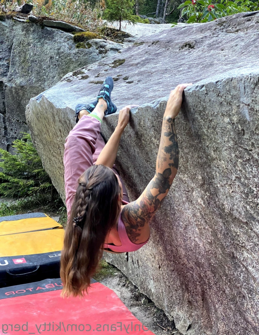 Kitty Berg 🏔1st nude climber [ kitty_berg ] Onlyfans leaked photo 11527696 on Hotleaks.tv