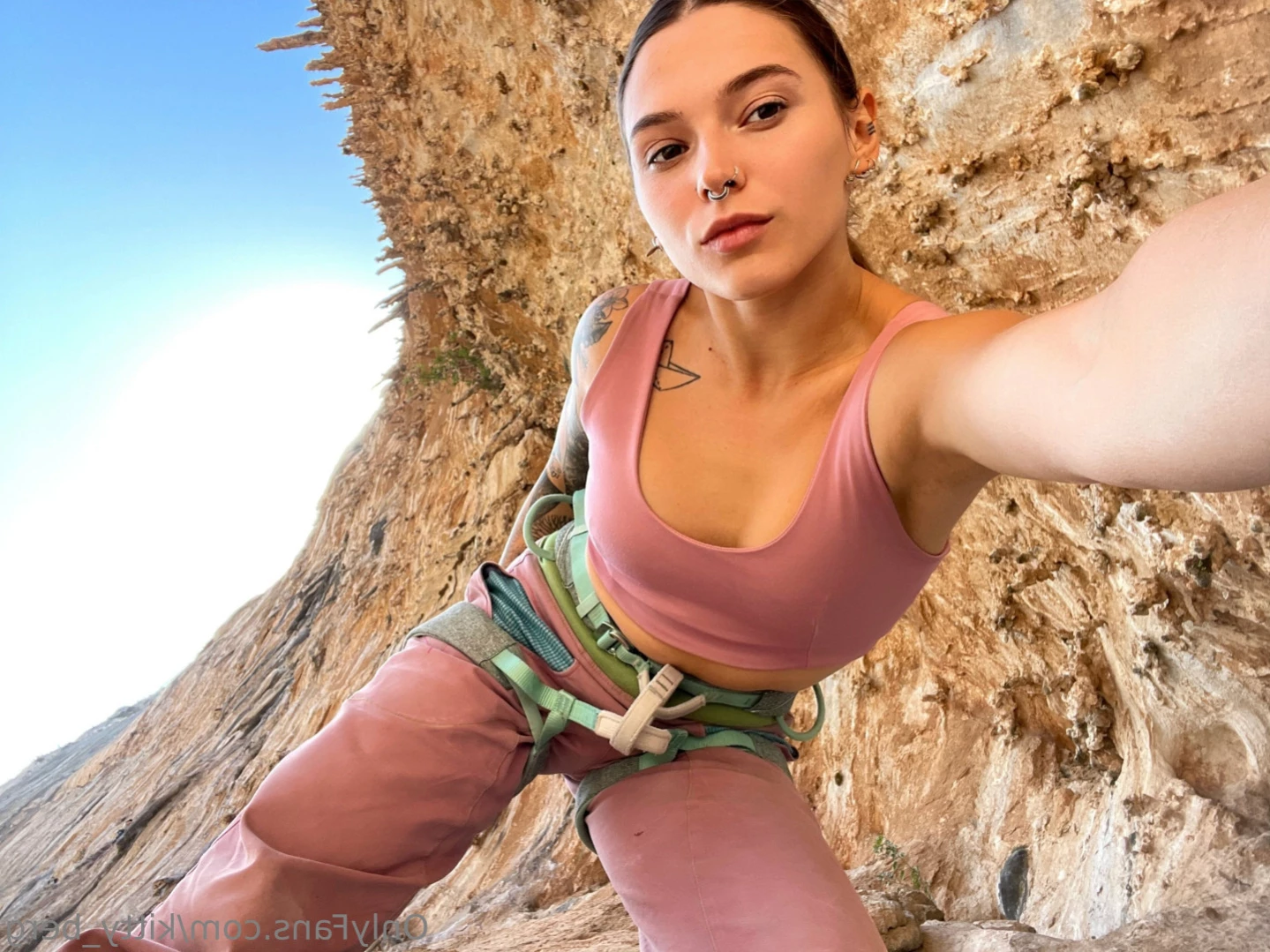 Kitty Berg 🏔1st nude climber [ kitty_berg ] Onlyfans leaked photo 11534373 on Hotleaks.tv