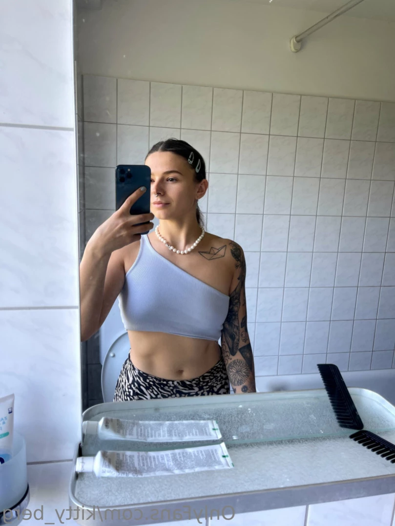 Kitty Berg 🏔1st nude climber [ kitty_berg ] Onlyfans leaked photo 11888181 on Hotleaks.tv