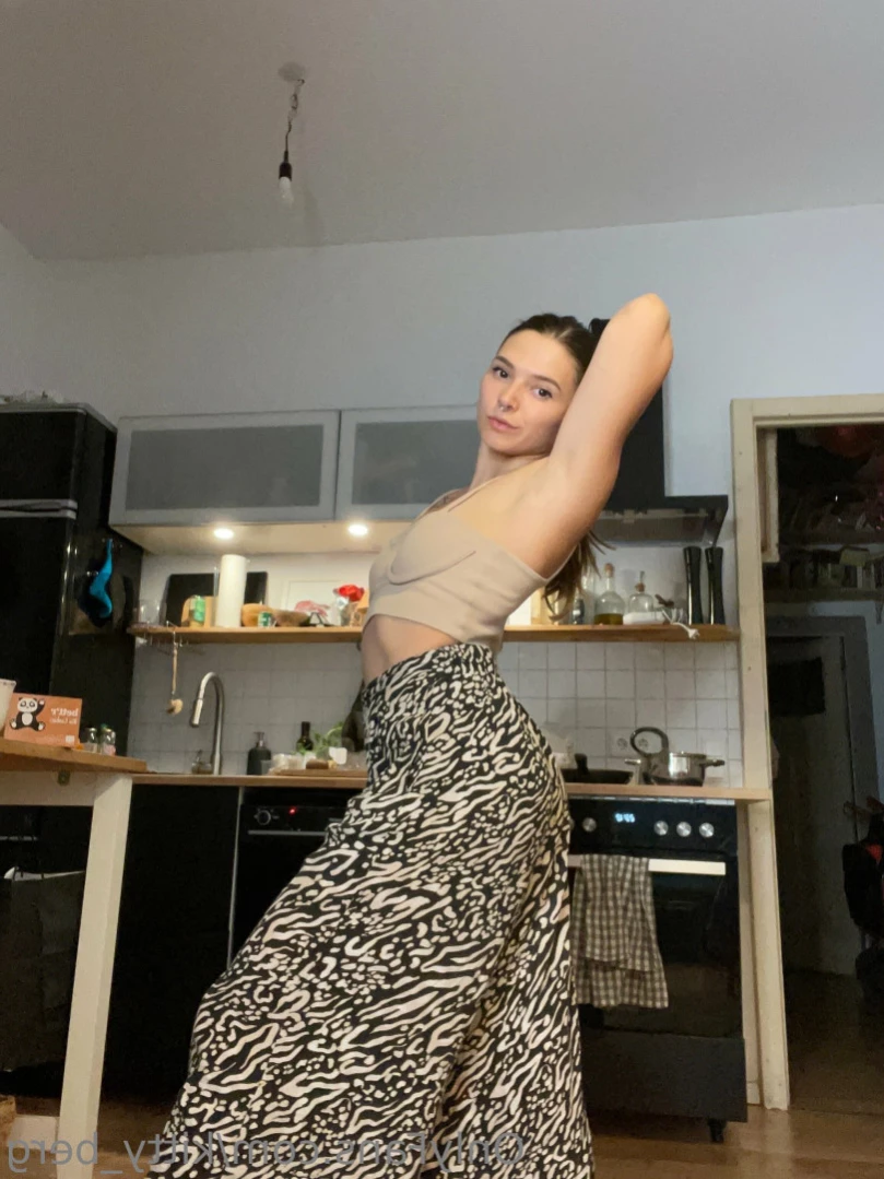 Kitty Berg 🏔1st nude climber [ kitty_berg ] Onlyfans leaked photo 13940668 on Hotleaks.tv