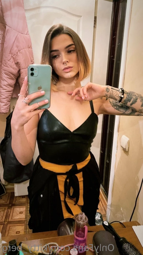 Kitty Berg 🏔1st nude climber [ kitty_berg ] Onlyfans leaked photo 14039981 on Hotleaks.tv