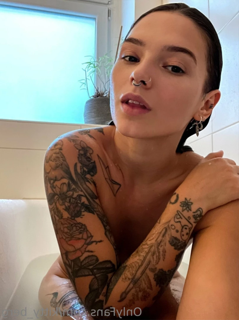 Kitty Berg 🏔1st nude climber [ kitty_berg ] Onlyfans leaked photo 14614387 on Hotleaks.tv