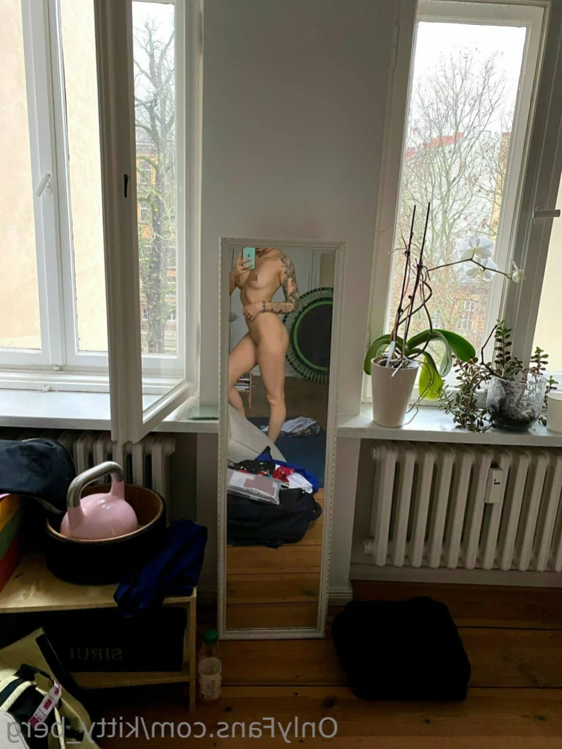 Kitty Berg 🏔1st nude climber [ kitty_berg ] Onlyfans leaked photo 15088067 on Hotleaks.tv