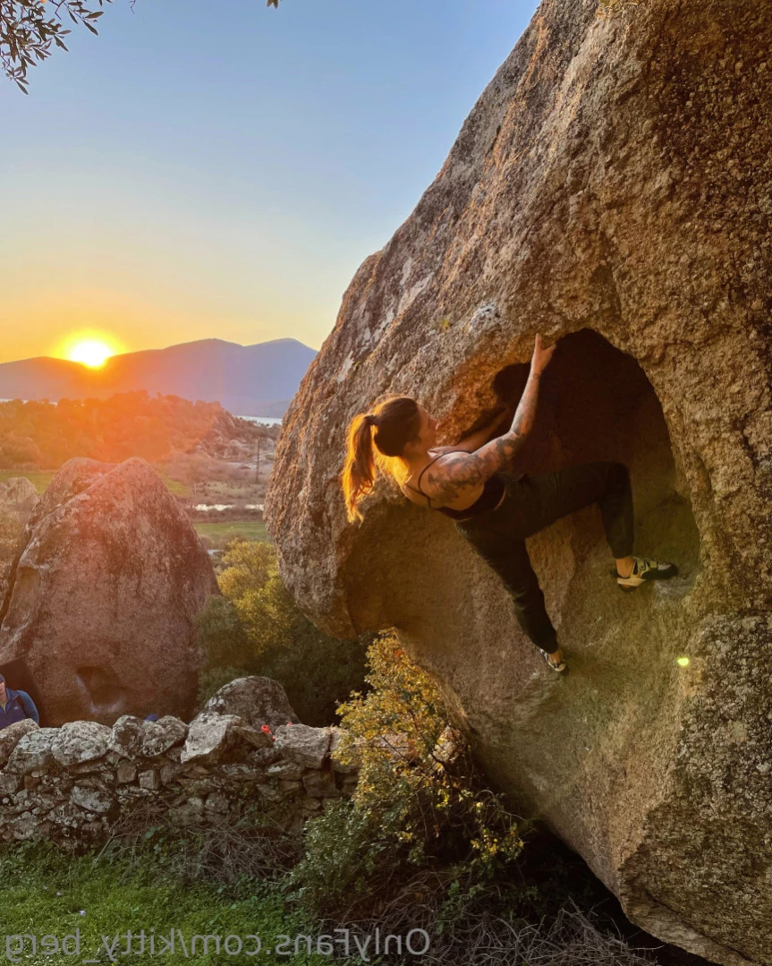 Kitty Berg 🏔1st nude climber [ kitty_berg ] Onlyfans leaked photo 15088089 on Hotleaks.tv