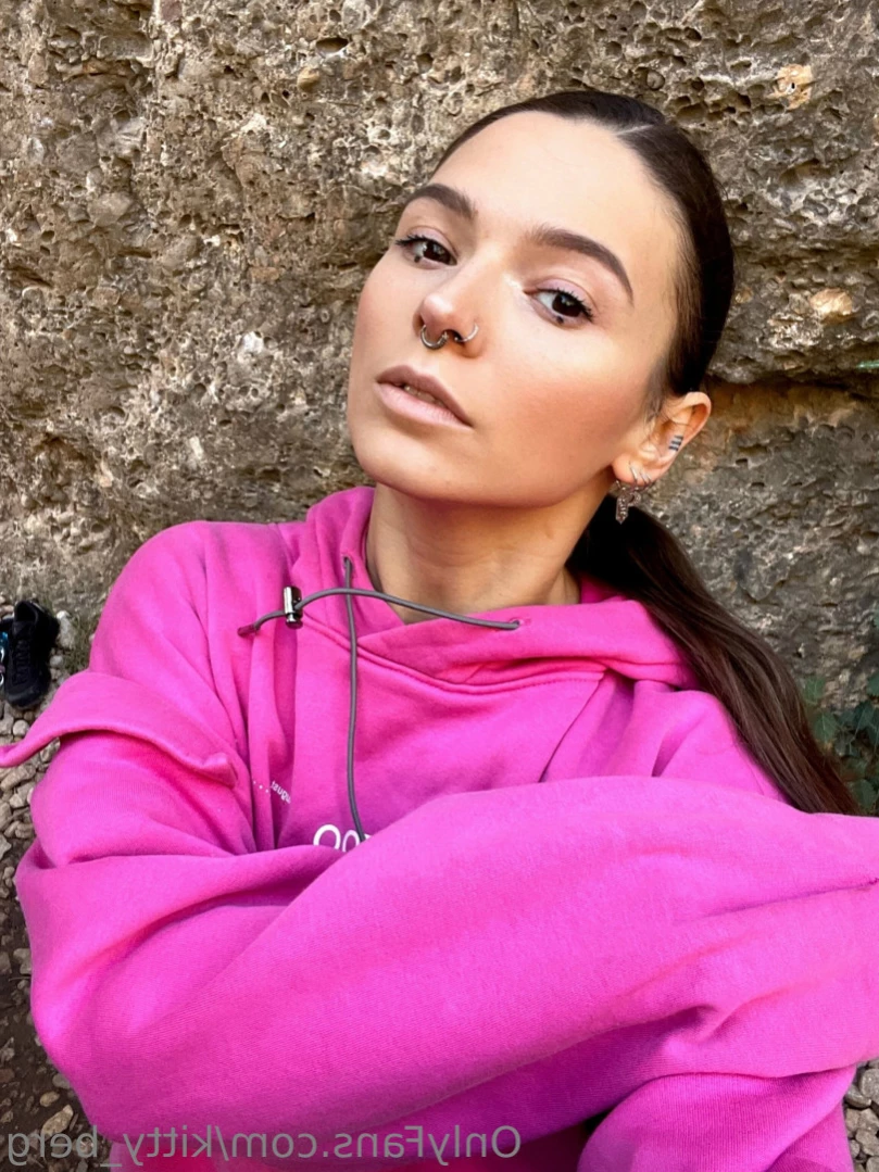 Kitty Berg 🏔1st nude climber [ kitty_berg ] Onlyfans leaked photo 15506750 on Hotleaks.tv