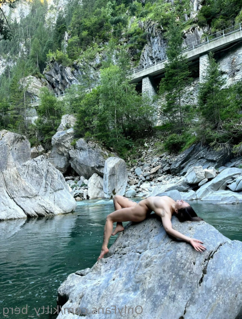Kitty Berg 🏔1st nude climber [ kitty_berg ] Onlyfans leaked photo 15506810 on Hotleaks.tv