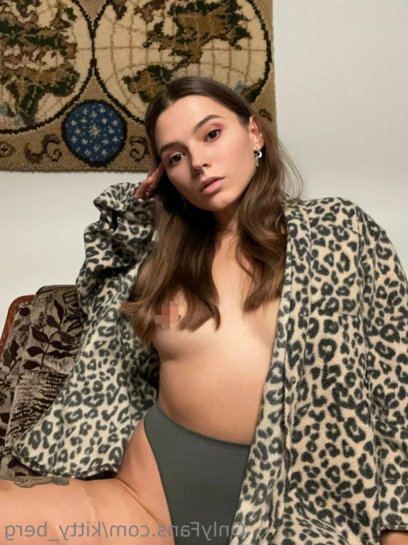 Kitty Berg 🏔1st nude climber [ kitty_berg ] Onlyfans leaked photo 15903895 on Hotleaks.tv
